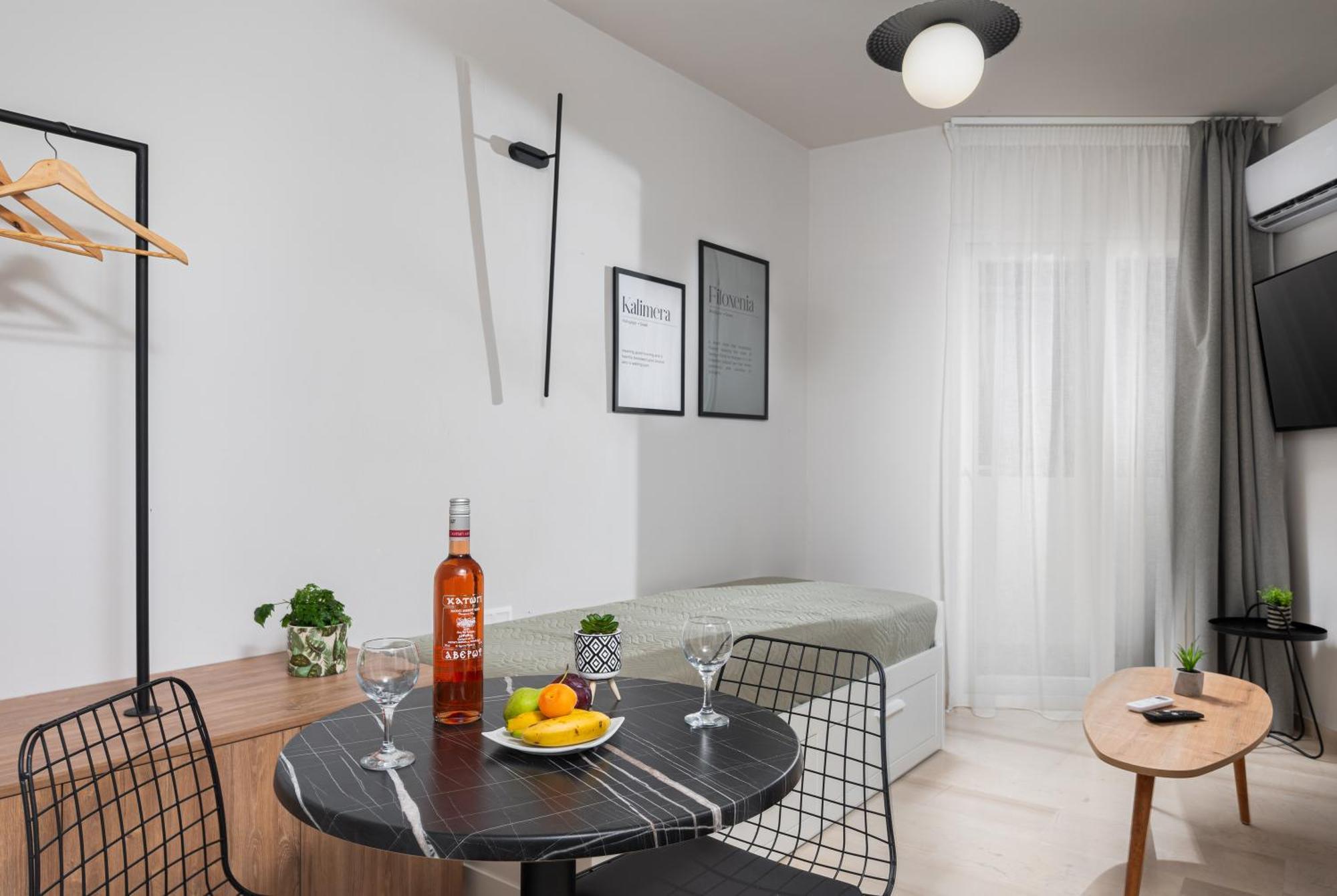 Makas Suites Hersonissos  Exterior photo